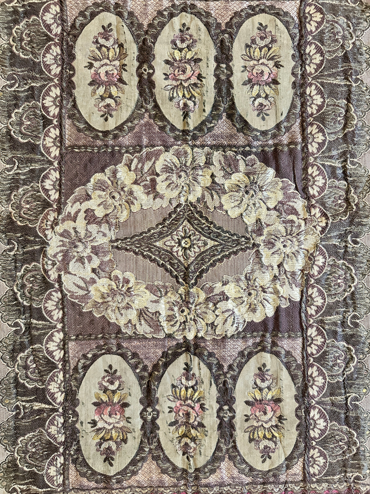 American Woven Textile ID: D093