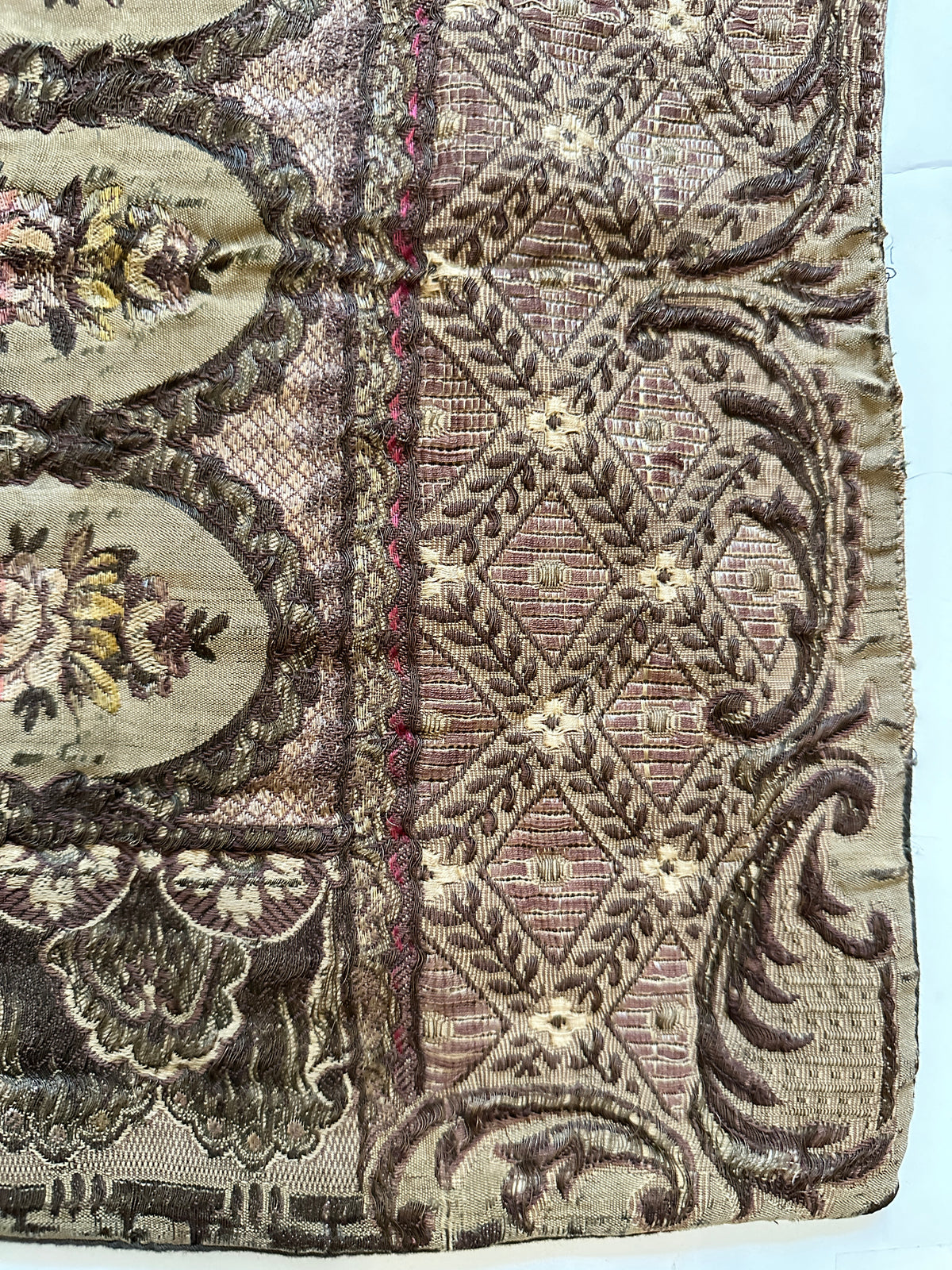 American Woven Textile ID: D093