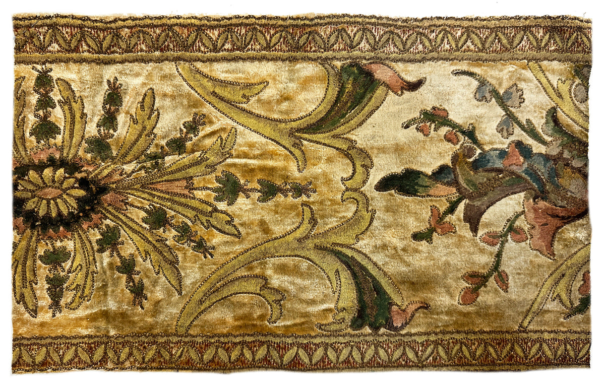 18th C. Italian Cut Velvet for Pillow ID: T082461