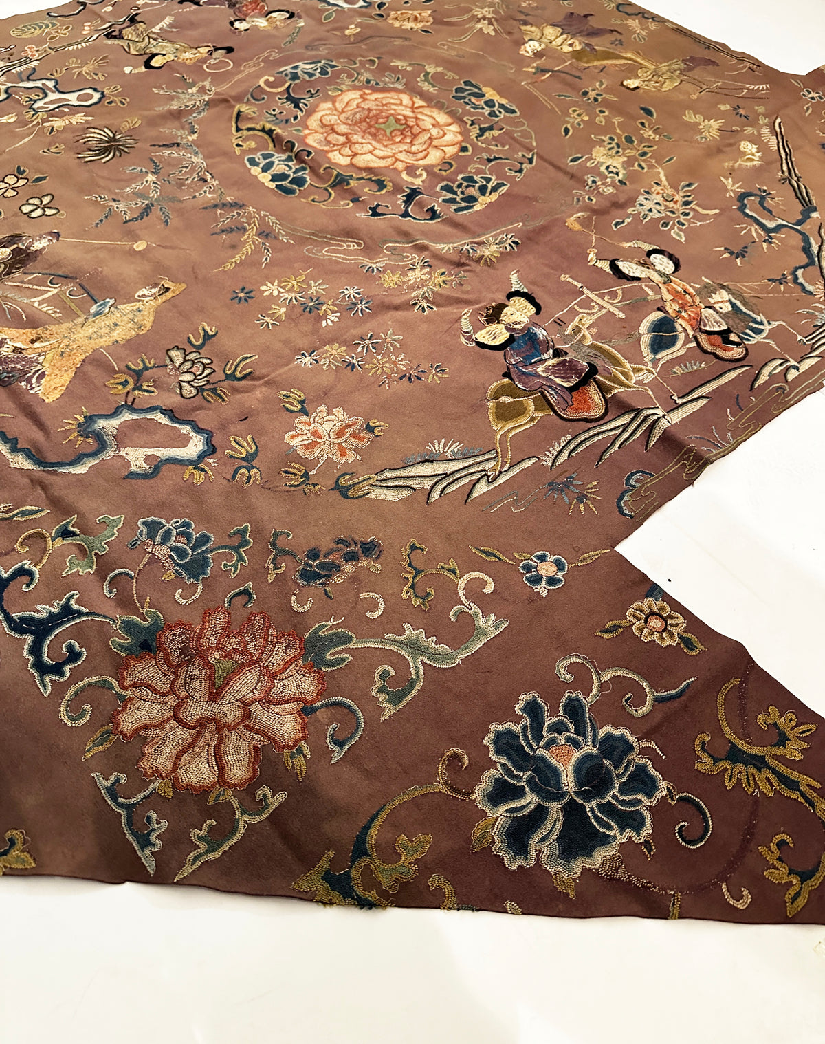 19th Century Chinese Embroidery ID: T122205