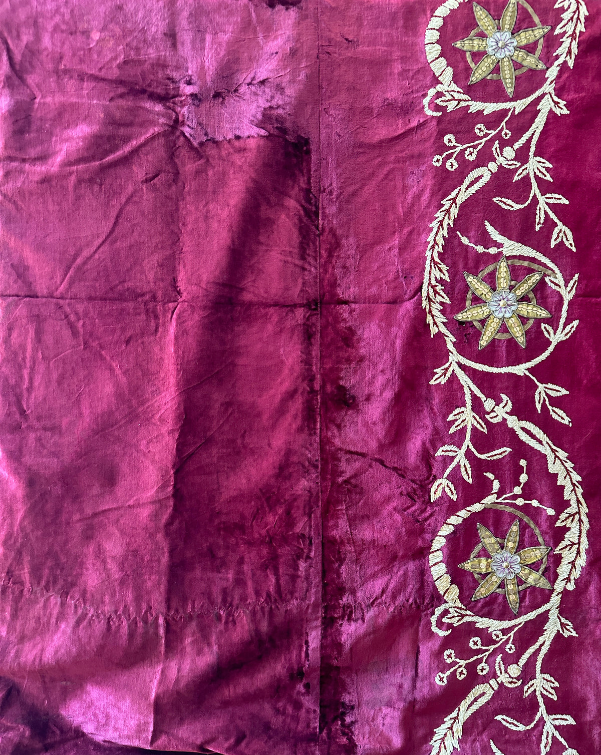 Pair of 17th Century French Applique Cut Velvet ID: T042110, 710041